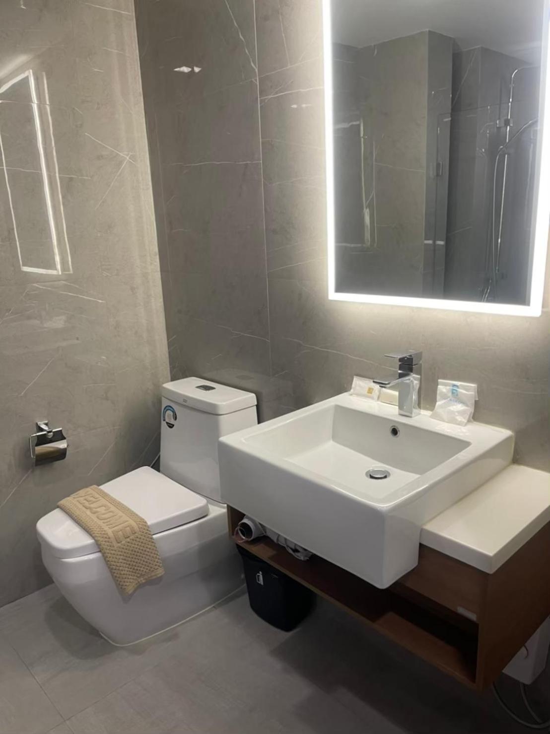 D2 Residences Huahin 华欣市中心近海滩近商场酒店式公寓可加床有连通房型 Chambre photo